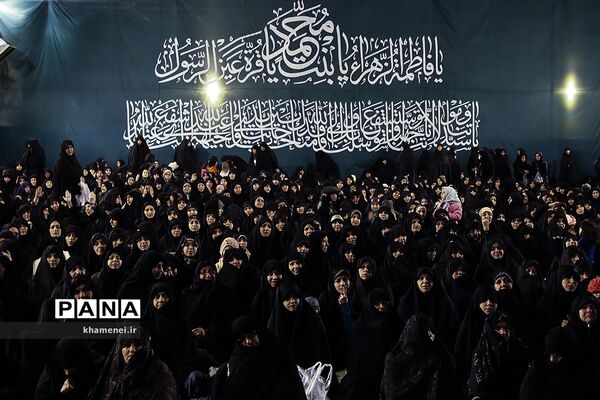 دومین شب عزاداری فاطمیه‌ با حضور رهبر معظم انقلاب