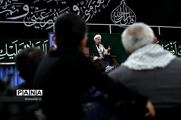 دومین شب عزاداری فاطمیه‌ با حضور رهبر معظم انقلاب