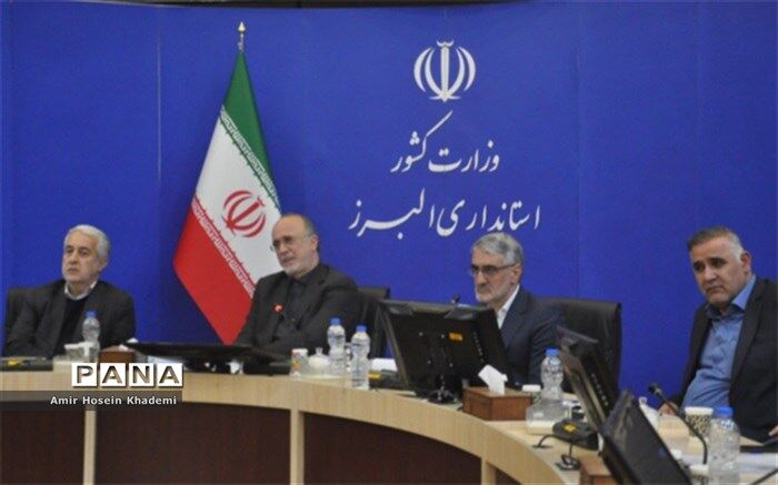 بانک ها در پرداخت تسهیلات جهت رونق تولید جدیت داشته باشند
