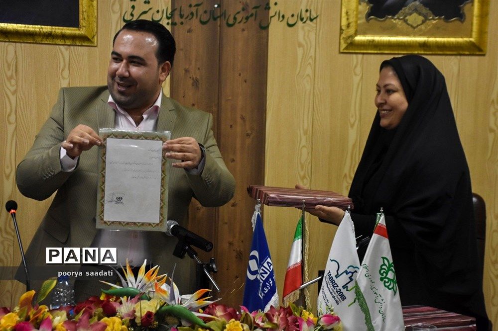 گفت وگوی صمیمی پانا با «محمد رنگساز»مستند ساز برتر سال 96