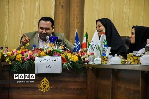 گفت وگوی صمیمی پانا با «محمد رنگساز»مستند ساز برتر سال 96