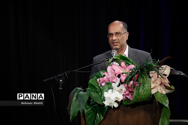 همایش سالروز کانون های فرهنگی و تربیتی