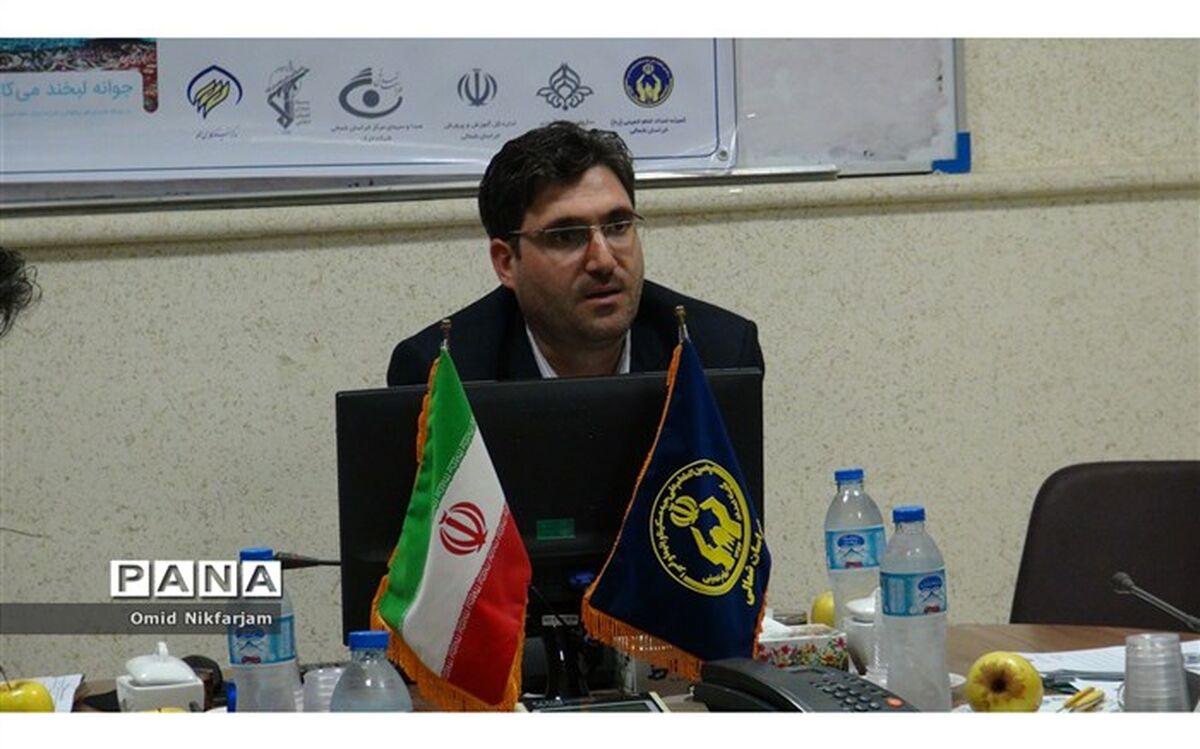 جوانه لبخند بکاریم