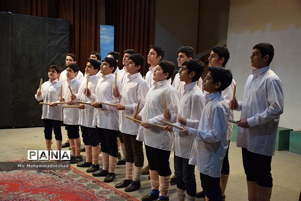 جشنواره سرود دانش‌آموزی در بابل