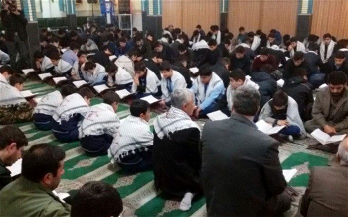 معاون ابتدایی آموزش و پرورش: قرآن، مرجع تصمیم‌گیری برای تربیت دانش‌آموزان است