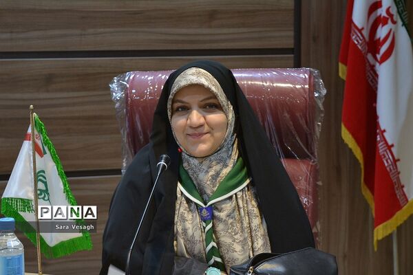 نشست هم اندیشی مسئولین سازمان دانش آموزی شهرستانهای استان تهران