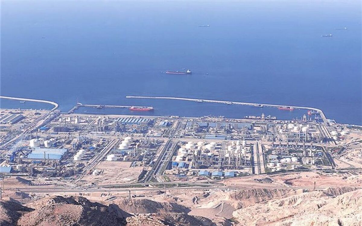 معاون سیاسی-امنیتی  استاندار هرمزگان: توسعه سواحل مکران و ایجاد  صنایع آب‌بر برنامه کلیدی دولت است