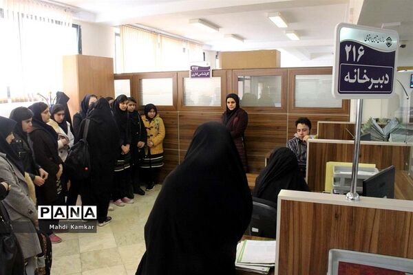 بازدید دانش آموزان پیشتاز آذربایجان شرقی از سازمان تامین اجتماعی