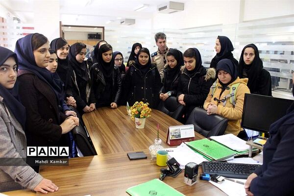بازدید دانش آموزان پیشتاز آذربایجان شرقی از سازمان تامین اجتماعی