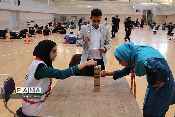 اولین دوره المپیاد بازی های فکری، آموزشی با نام رویش توسط سازمان  دانش آموزی استان در یزد