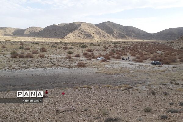 طبیعت گردی در روستای چاه سبز حاجی آباد