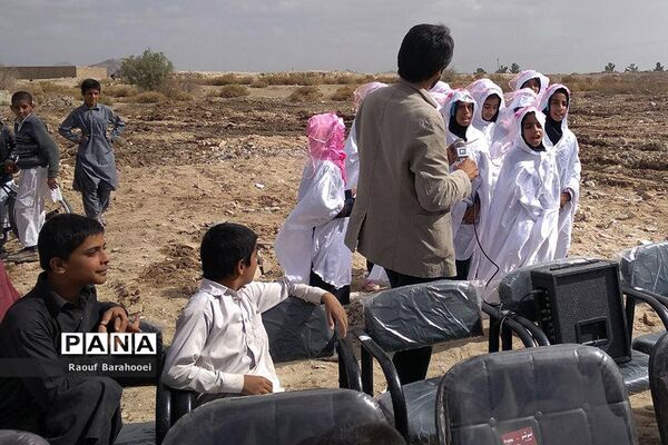 کلنگ زنی مدرسه 12 کلاسه شهدای ایران خودرو  در منطقه لار ناحیه یک زاهدان