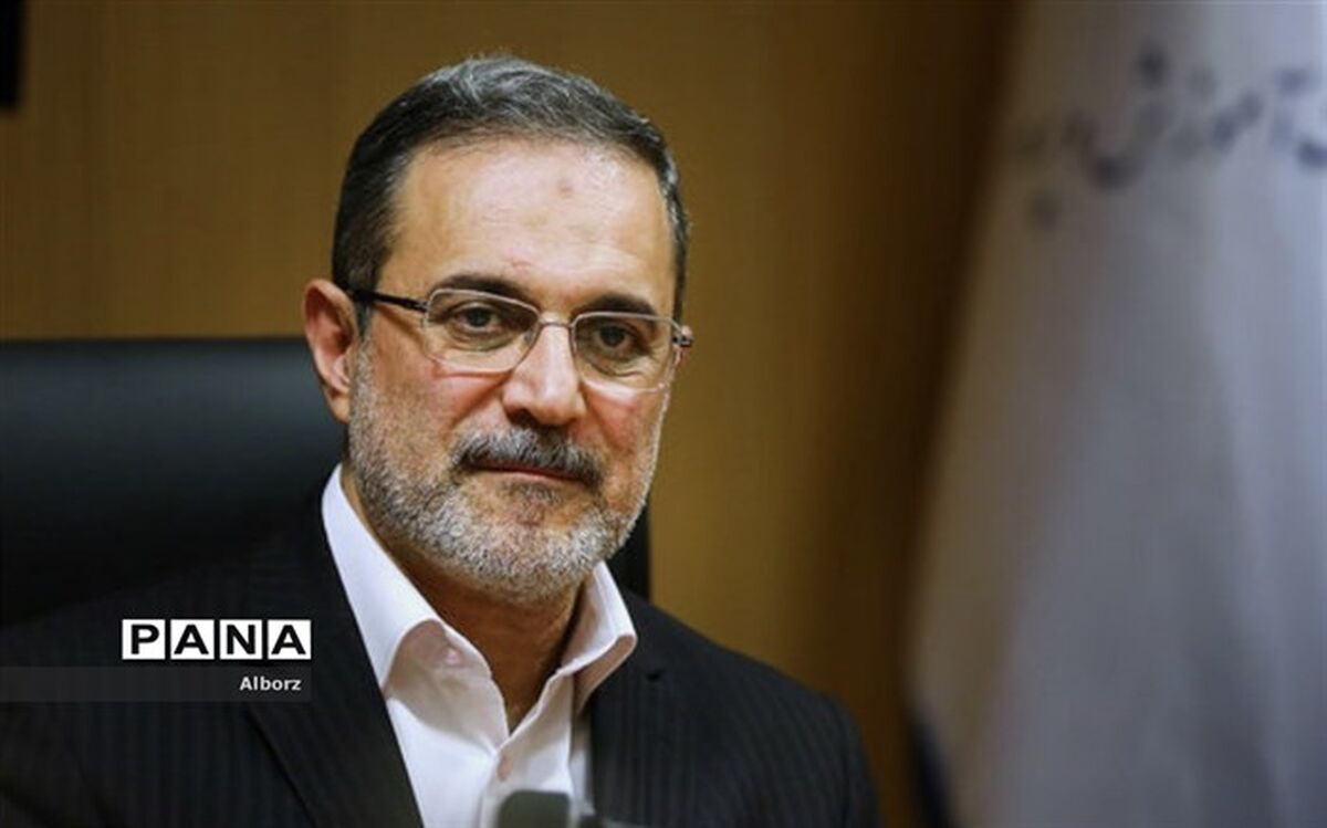 تربیت دانش آموزان و مطابقت آن با شرایط بیرون از مدرسه