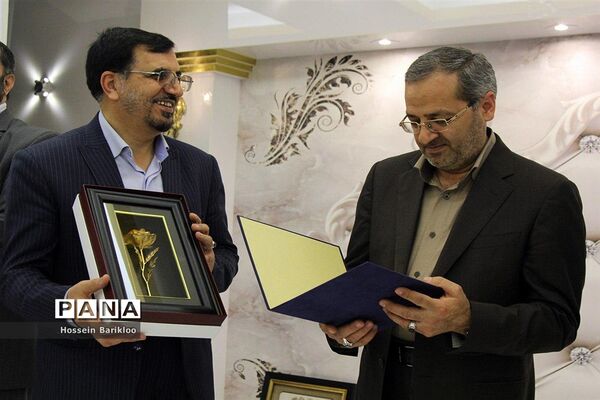 همایش هفته تربیت اسلامی و روز امور تربیتی