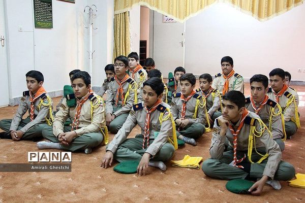 بازدید دانش آموزان از تامین اجتماعی شهرستان بیرجند