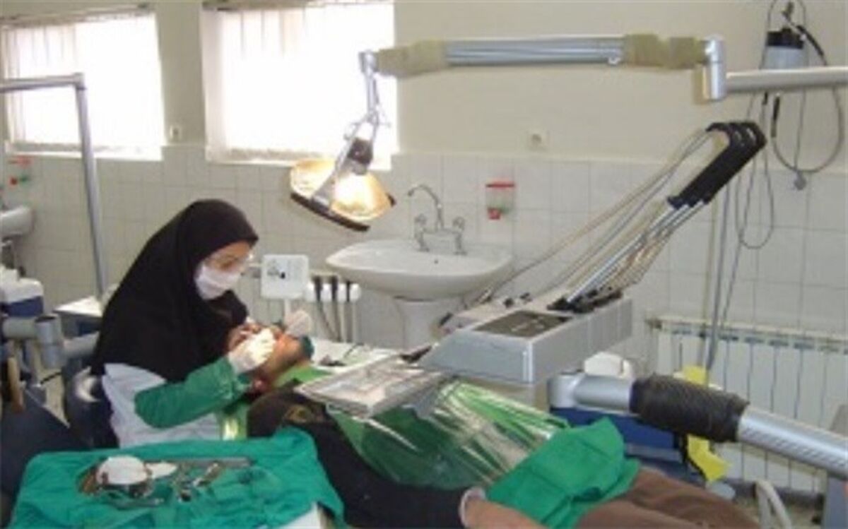 استقرار کلینیک سیار دندانپزشکی در روستای باغچه جیک سلماس 