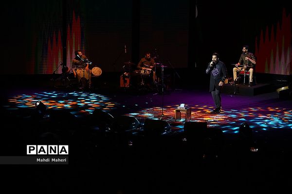 کنسرت علی زندوکیلی