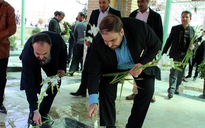 تجدید میثاق شهردار چهاردانگه با آرمانهای شهدا
