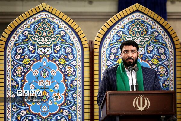 دیدار مداحان اهل‌بیت علیهم‌السلام با مقام معظم رهبری