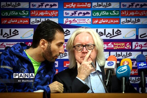 کنفرانس خبری مربیان پیش از دیدار دربی