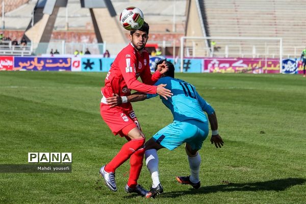 تراکتورسازی ۰_۱ پیکان