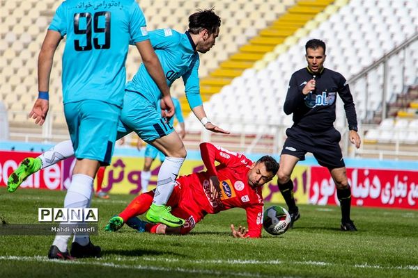 تراکتورسازی ۰_۱ پیکان