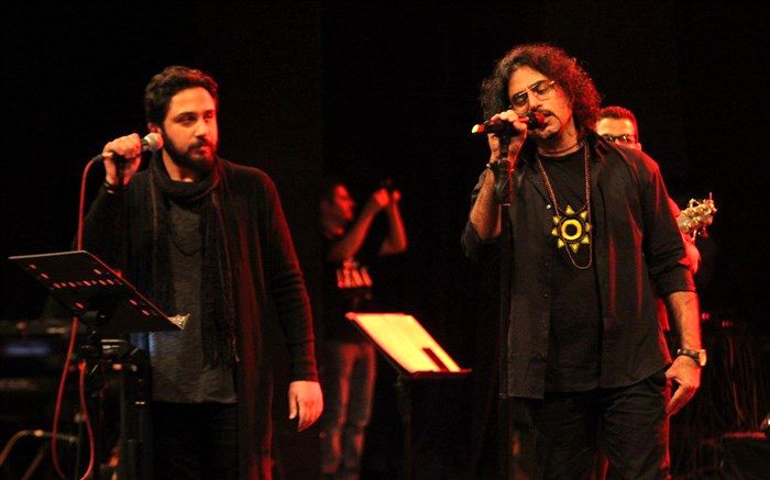 روزبه بمانی  برای دارکوب خواند