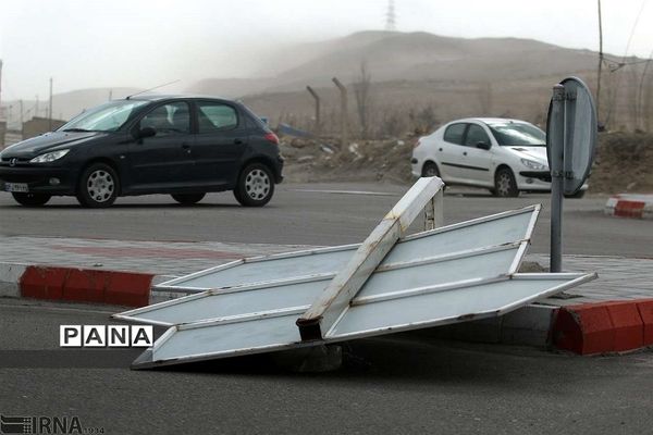 وزش شدید باد و خسارت‌های آن در تبریز