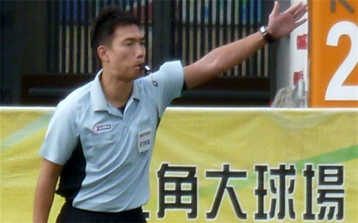 سوت دیدار برگشت استقلال العین به داور هنگ کنگی رسید