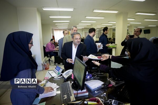 قدردانی معاون پرورشی و فرهنگی وزارت آموزش و پرورش از کارکنان زن سازمان دانش آموزی