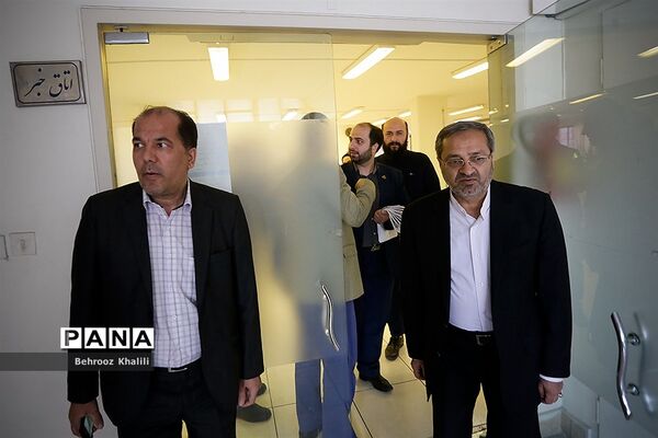 قدردانی معاون پرورشی و فرهنگی وزارت آموزش و پرورش از کارکنان زن سازمان دانش آموزی