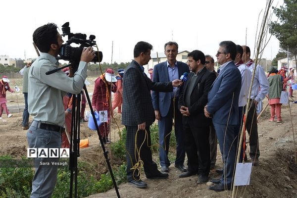 جشن تولد زمین