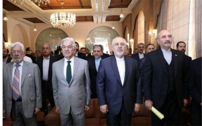 نشست مشترک تجاری ایران و پاکستان با حضور وزرای امور خارجه دو کشور شروع به کار کرد