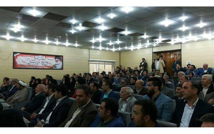 نخبگان در دستیابی کشور به استقلال کامل ،مسئولیت اجتماعی دارند