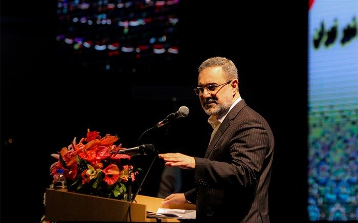 وزیر آموزش و پرورش اعلام کرد: اجرای طرح آموزش مهارت دانش‌آموزان در 8 استان کشور برای ورود به بازار کار