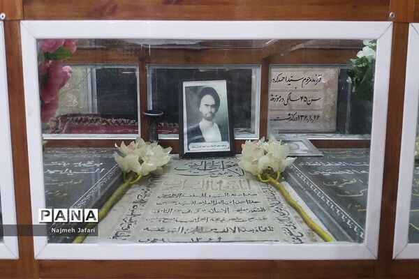 مرمت  امامزاده شاه فرج الله و شاه حبیب الله در حاجی آباد فارس