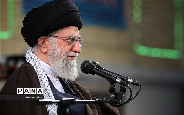 دوازده جمله مهم رهبر معظم انقلاب در سال ۱۳۹۶