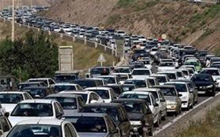 ترافیک پر حجم در محورهای شمالی کشور و وزش باد شدید در پنج استان کشور