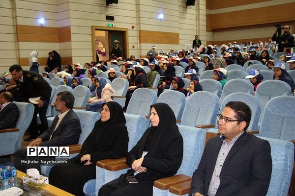 همایش همیار پلیس در  مشهد