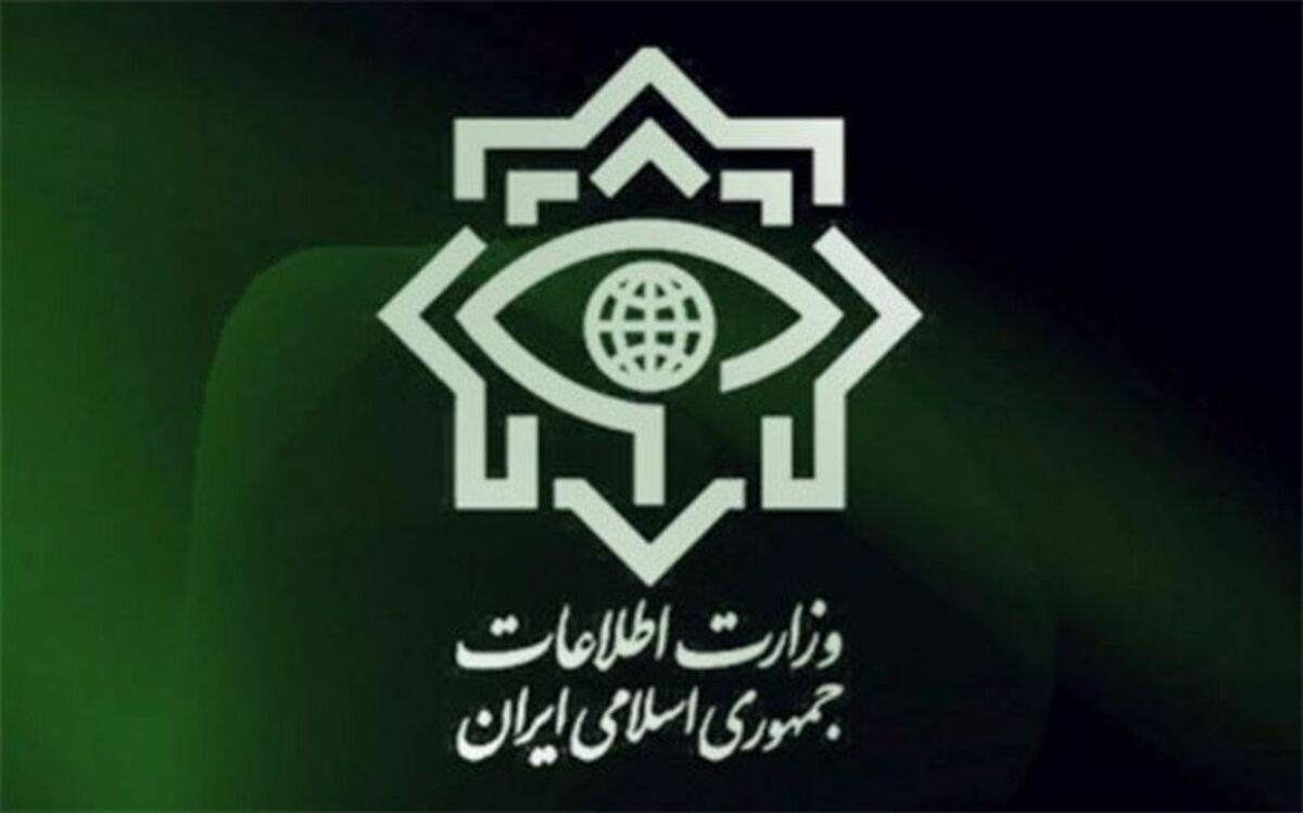 تکذیب انتصاب دوتابعیتی ها در پست های مدیریتی از سوی وزارت اطلاعات