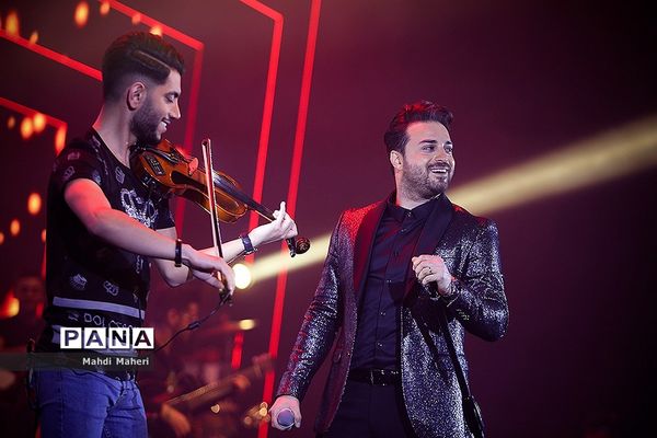 کنسرت «بابک جهانبخش»