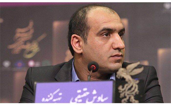سیاوش حقیقی: ارائه گزارش های انتقادی همزمان با اکران نوروزی چیزی جز بی‌اعتمادی به سینما را به همراه نخواهد داشت