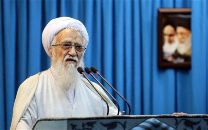موحدی کرمانی: خرید کالای ایرانی از مسئولان آغاز شود/ این‌که گفته شود آزادی نیست سخن غلطی است