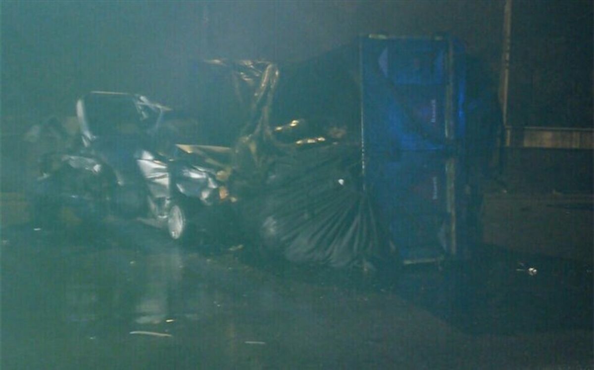برخورد دو پراید با خاور واژگون‌شده ۹ مصدوم داشت