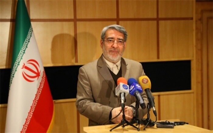 پیام وزیر کشور به‌مناسبت روز جمهوری اسلامی ایران