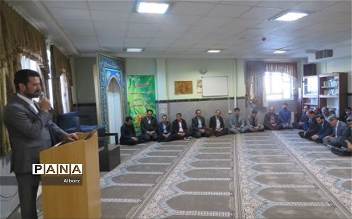 همه ما وظیفه داریم برای تحقق شعار "حمایت از کالای ایرانی" تلاش کنیم