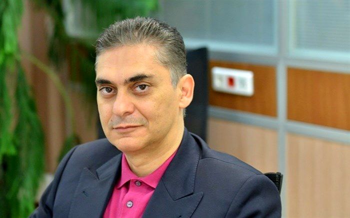 عضو هیات نمایندگان اتاق تهران اعلام کرد: برای حمایت از کالای ایرانی سیاست‌های شکست‌خورده اعمال نکنیم