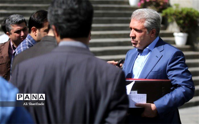 گلایه شدید هیأت دولت از رفتار نمایندگان با سیف در جلسه علنی دیروز + سند