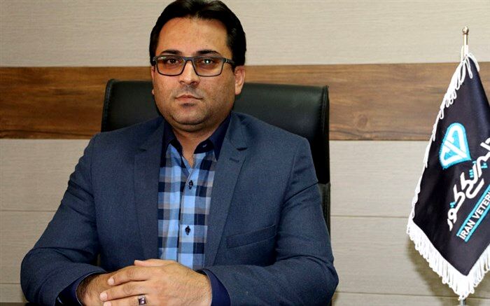 توزیع بیش از هزار لیتر سم رایگان در بین دامداران نهبندان