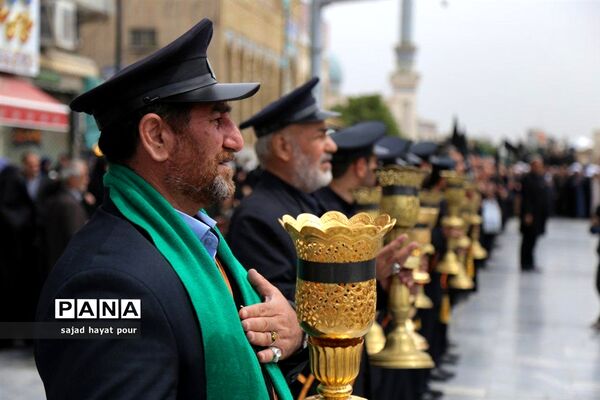 دسته عزاداری خادمان  حرم حضرت فاطمه معصومه